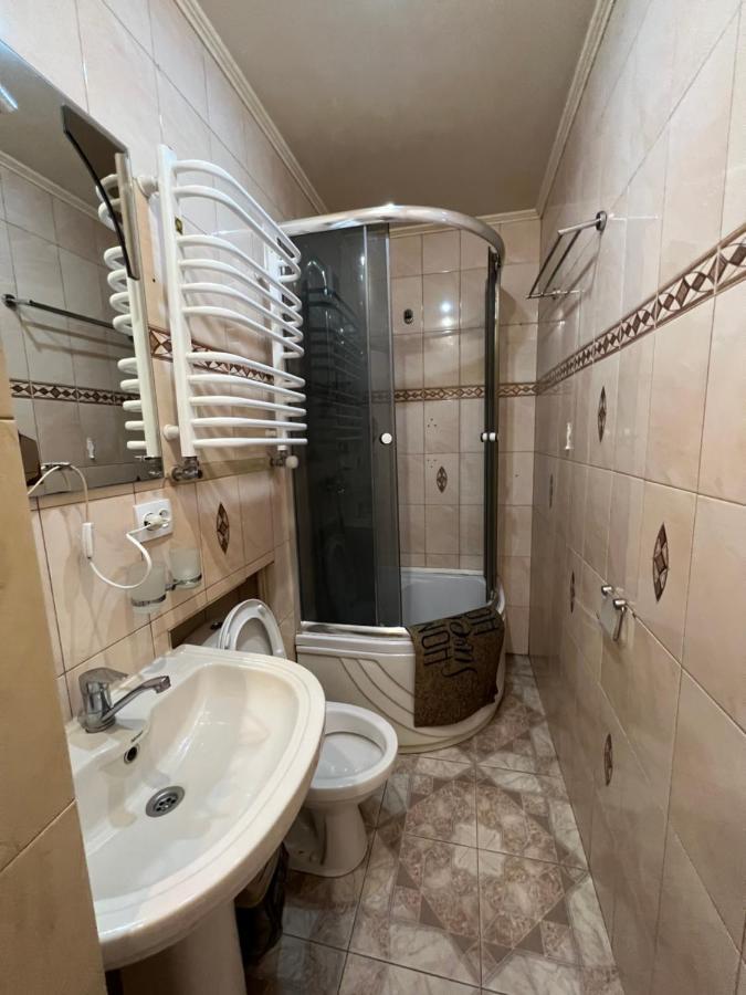 10 Kotliarska Moisha House Apartment Lviv Bagian luar foto