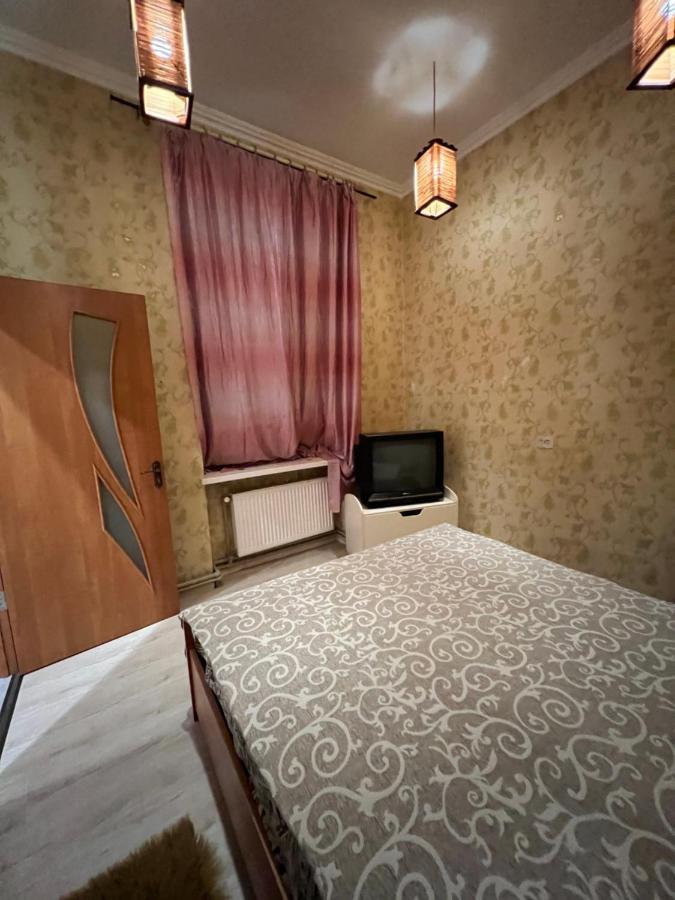 10 Kotliarska Moisha House Apartment Lviv Bagian luar foto